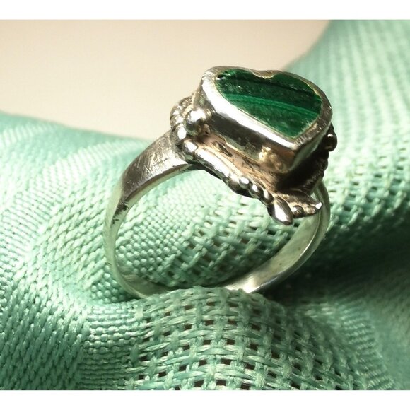 Sterling Silver TT 925 Ring | Size 7 | Green Heart Gemstone | 6g | Crown Vintage - Picture 6 of 9
